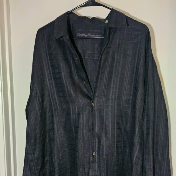 Tommy Bahama‎ Men's Button Down Shirt Size Large Charcoal Plaid 100% Linen - Picture 1 of 7